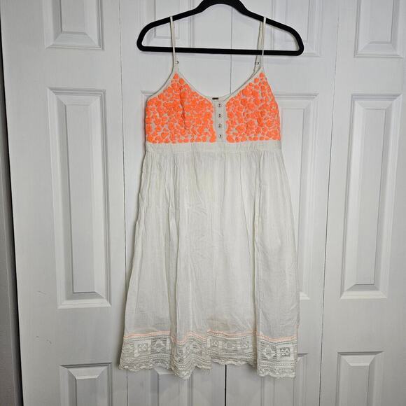 Free People India Gauze Cloud Watching Dress Pockets Embroidered Flowers - Picture 1 of 11